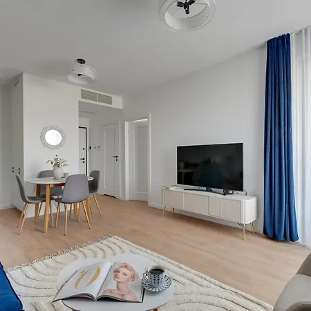 Apartament Doki Living - Foodhall & Parking By Downtown Gdańsk