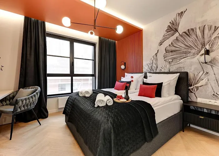 Doki Living - Foodhall & Parking By Downtown Aparthotel Danzica