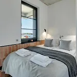Doki Living - Foodhall & Parking By Downtown 아파트호텔