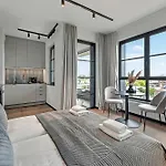 Appart hôtel Doki Living - Foodhall & Parking By Downtown 4*
