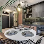 Doki Living - Foodhall & Parking By Downtown 그단스크