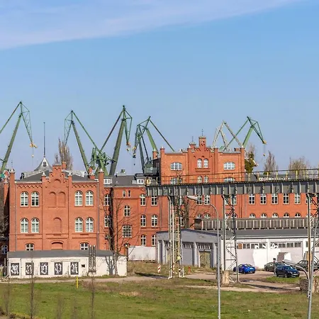 Doki Living - Foodhall & Parking By Downtown *