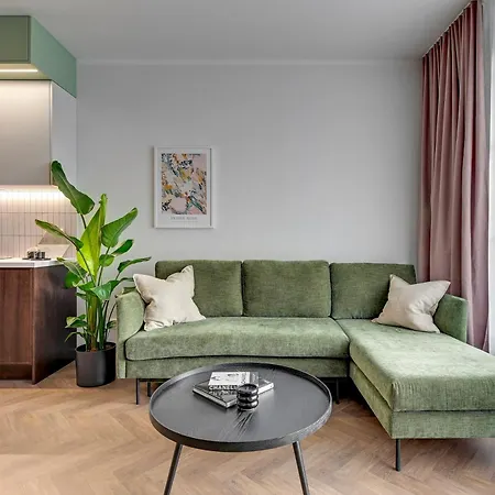 Doki Living - Foodhall & Parking By Downtown Appart hôtel Gdańsk