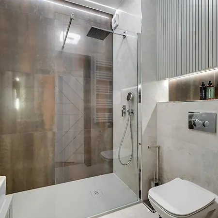 Doki Living - Foodhall & Parking By Downtown Appart hôtel