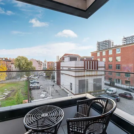 Apartament Doki Living - Foodhall & Parking By Downtown *