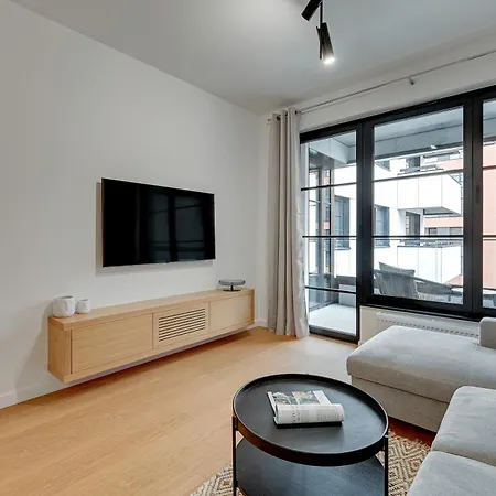 Appart hôtel Doki Living - Foodhall & Parking By Downtown Gdańsk