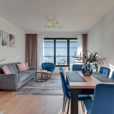 Doki Living - Foodhall & Parking By Downtown Apartament Gdańsk