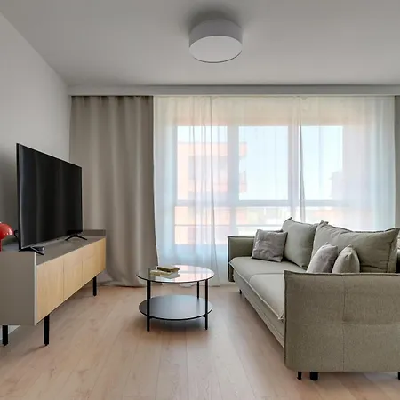 Doki Living - Foodhall & Parking By Downtown Apartament *