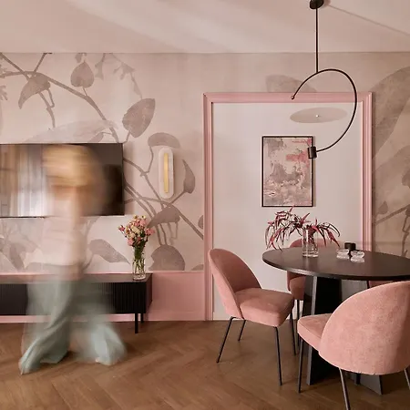 Doki Living - Foodhall & Parking By Downtown 4* Gdansk