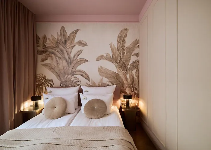 Doki Living - Foodhall & Parking By Downtown Gdansk