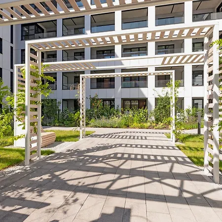 Doki Living - Foodhall & Parking By Downtown Apartment Gdansk