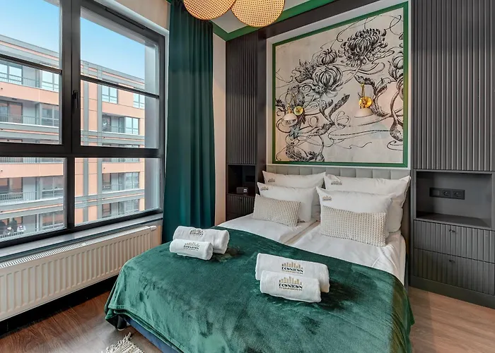 Doki Living - Foodhall & Parking By Downtown Apartmanhotel 4*