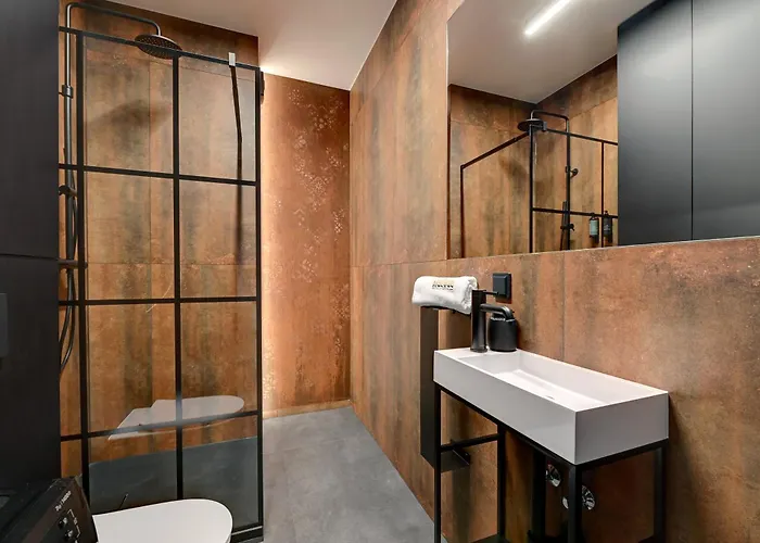 Apartmanhotel Doki Living - Foodhall & Parking By Downtown Gdańsk